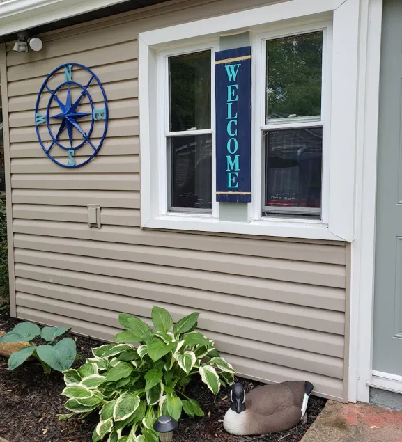 Lake Erie Escape Cottage - escape and explore - Image 1