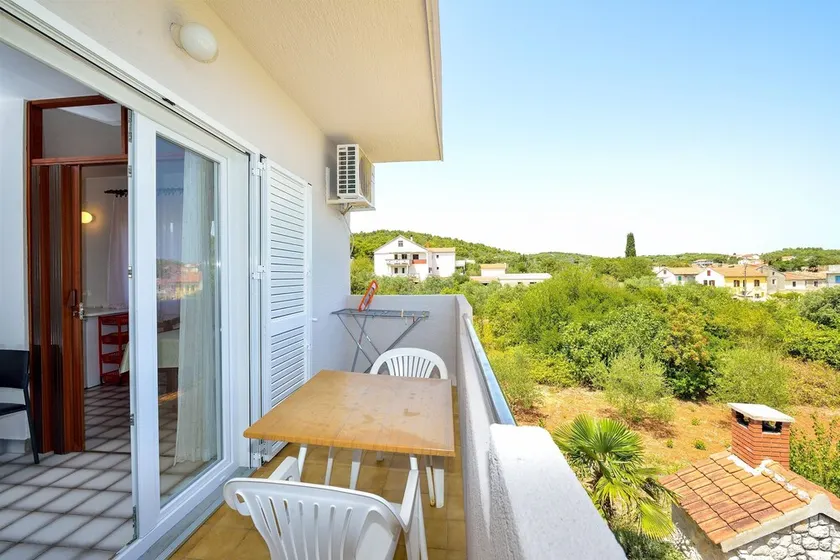 Apartments Villa Ana (20601-A7) - Kukljica - Image 1