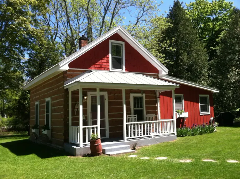 Historisk Log Cabin (vinterpris) - Image 1
