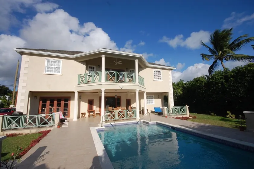 4 Bed Colonial Style Villa i private omgivelser, kort gåtur til stranden - Image 1