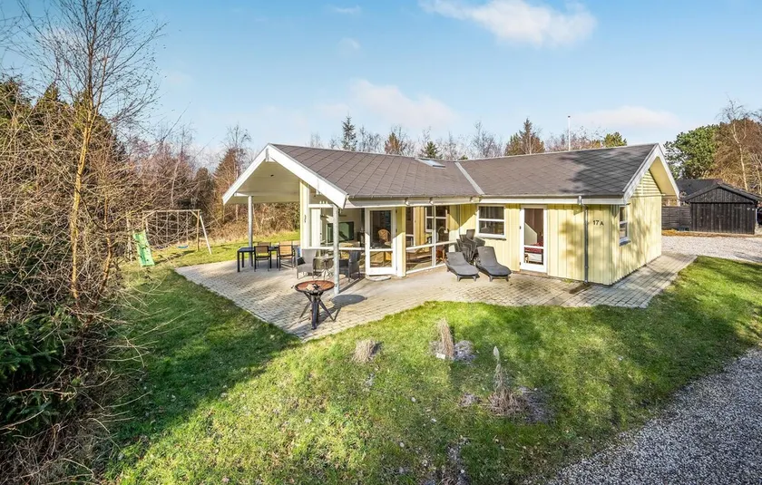Beach Front Home In Ebeltoft With Sauna - Image 1