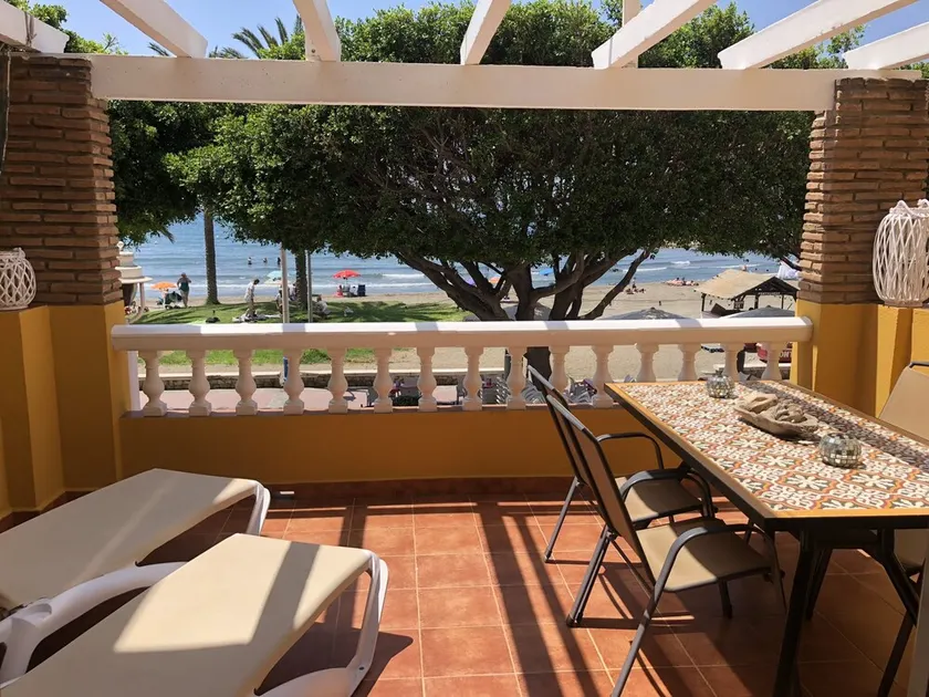 GEEIGNET 1. LINIE STRAND. GROSSE TERRASSE MIT MEERBLICK. PASEO MARITIMO EL PALO - Image 1