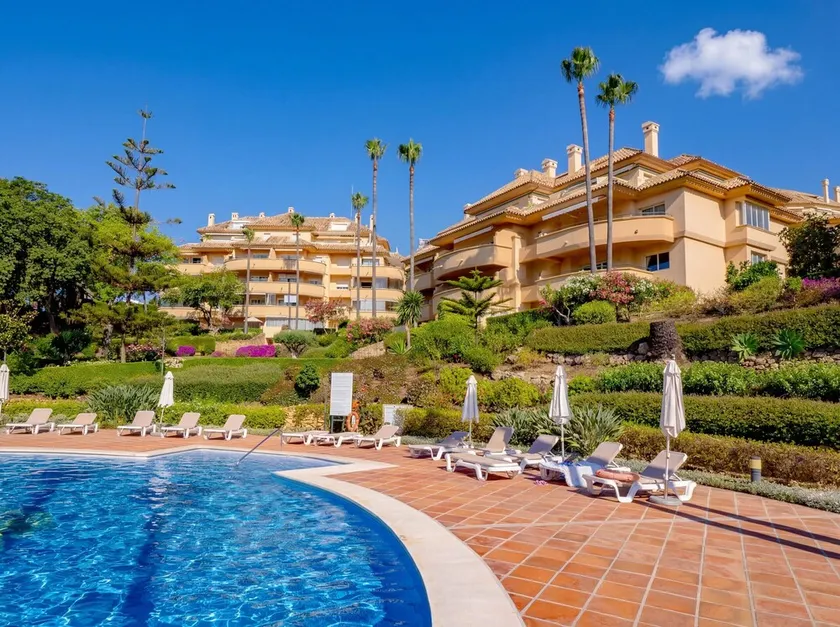 Cubo's Luxury Golf Apartment Marbella & Parking / Gemeinschaftspool / Golfplatz / kostenloses WLAN - Image 1