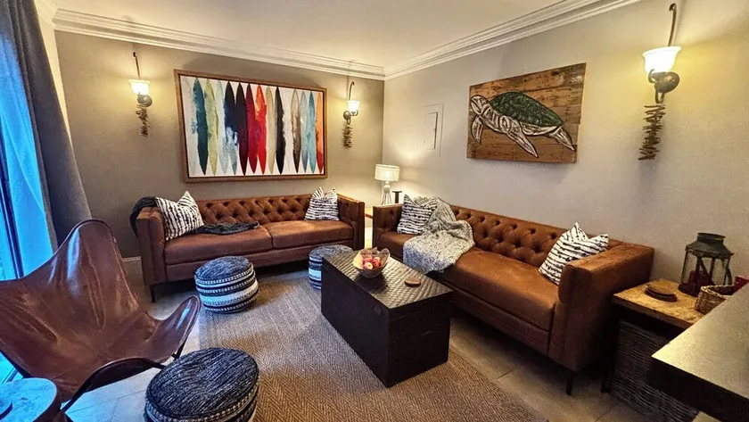 \"Ocean 6\" in der Nähe von Dorf & Strand * beste Reinigung! 2 Kingsize-Betten 50-Zoll-TV * Designer-Einheit - Image 1