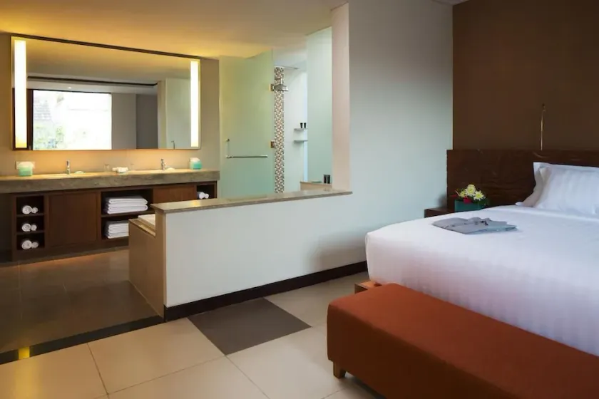 1 suite Hotel & SPA Legian - Image 1