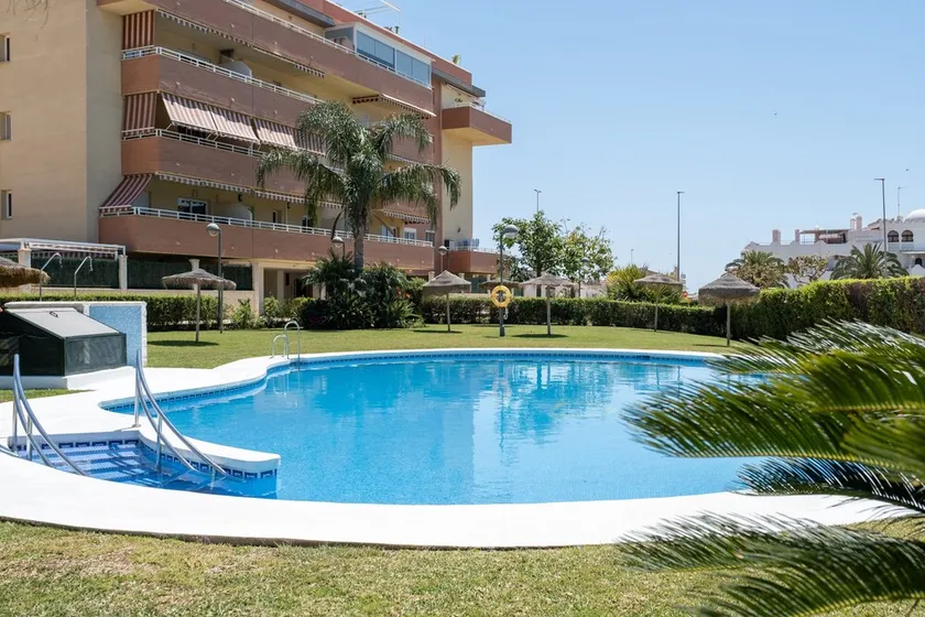 Apartment „Vistas Al Mar“ mit Meerblick, WLAN und Klimaanlage - Image 1