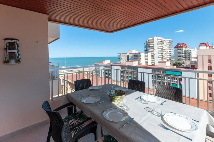 Torres Del Mar - Image 1