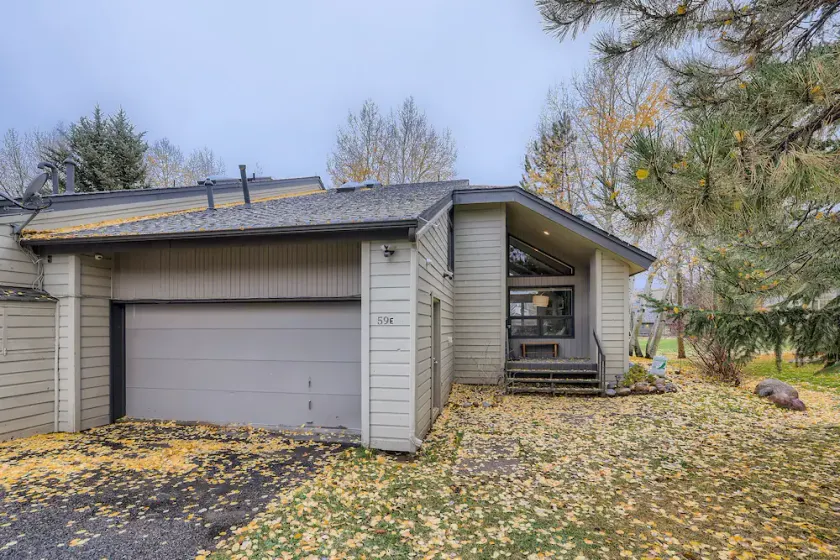 59 E Coyote Circle, Eagle-Vail Golf Course Duplex, Pet Friendly, Near Vail and Beaver Creek - Image 1