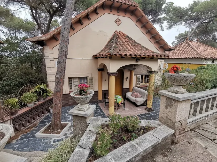 Colonial House 20km from the center of Barcelona - Image 1