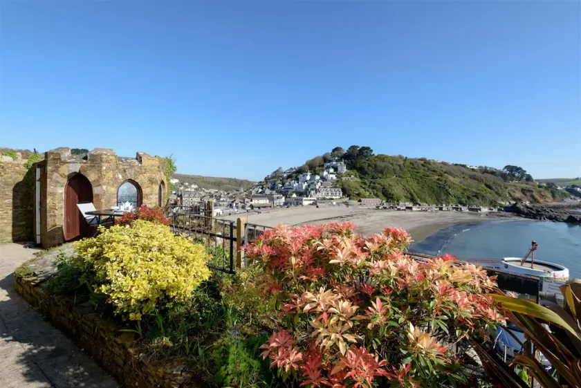 Superbe appartement en front de mer avec parking, jardin et wifi. - Image 1