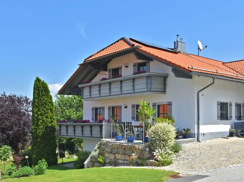 Ferienwohnung im Bayerischen Wald mit Whirlpool - Image 1