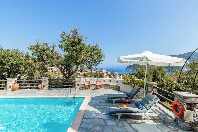 Luxury Villa Near Village Centre In Green Land/Trees/Amazing Open Sea w/ Port Vi - Image 1