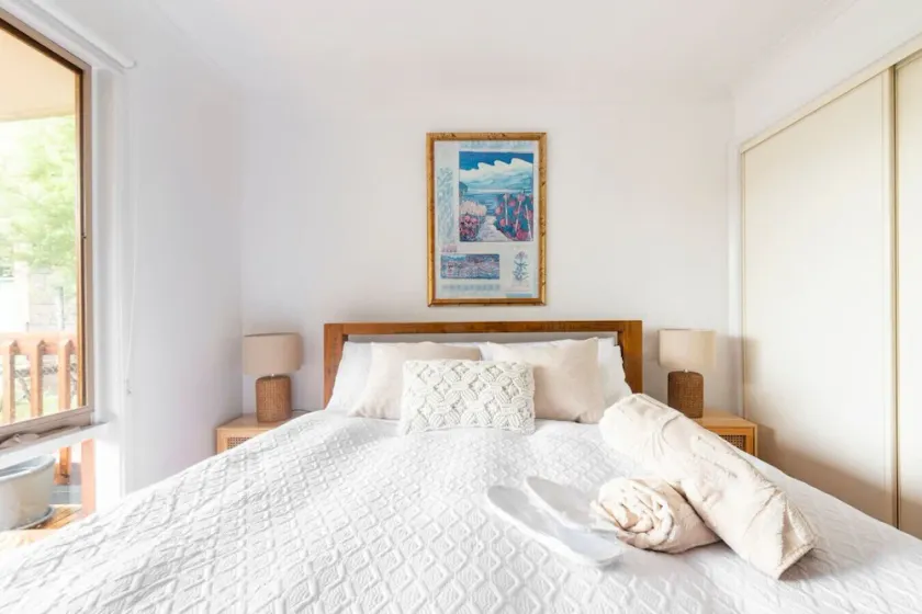 Cozy Home 5 mins drive to Peninsula Hot Springs with Free Parking and Fast Internet - Image 1