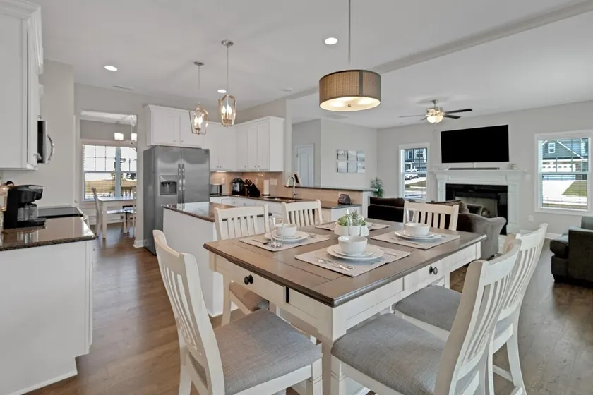 Spacious 4 BD Golf Getaway with Game Room! - Image 1