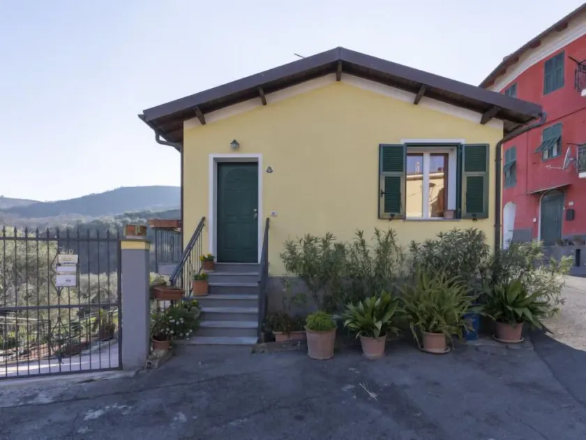Holiday Home Lory House by Interhome - Image 1
