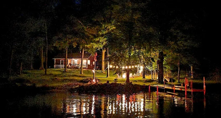 Majestic views, classic charm, lifelong memories. - Image 1