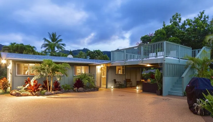 4 Bedroom/ 3 Bathroom Private Home - Image 1