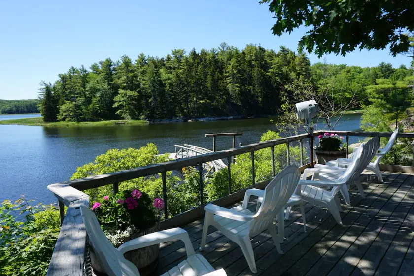 Sommer Home mit Deep Water Frontage und Dock - Image 1