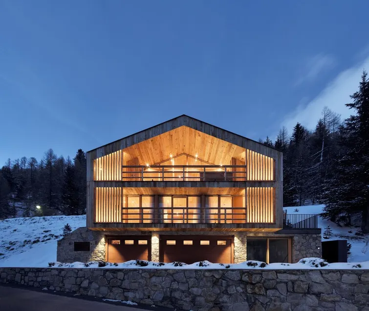 Chalé de luxo em Sulden, no meio dos Alpes Ortler, com área de spa privativa - Image 1