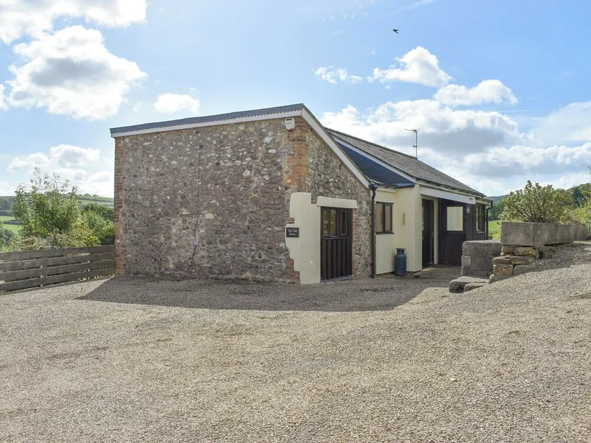2 bedroom accommodation in Thorncombe, near Broadwindsor - Image 1