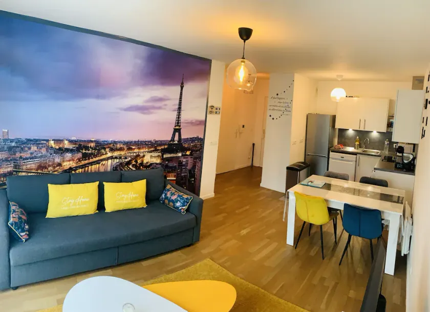 Luxurious Apartment Private Parking 25 MN to Paris - Image 1