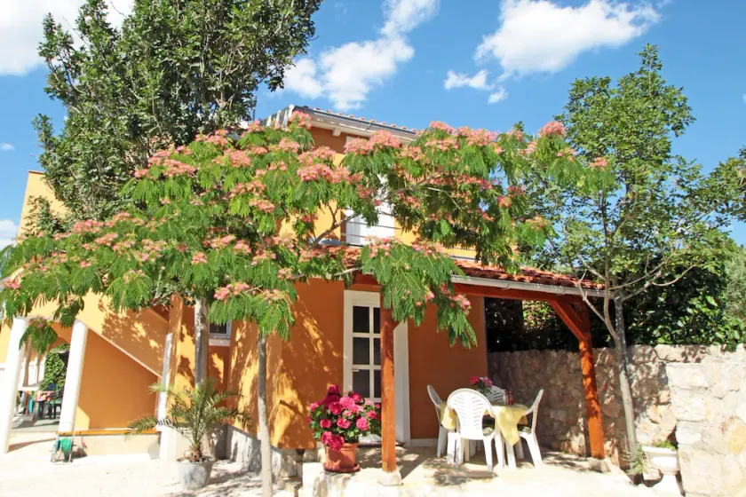 Two bedroom apartment with terrace and sea view Vinjerac, Zadar (A-10413-a) - Image 1