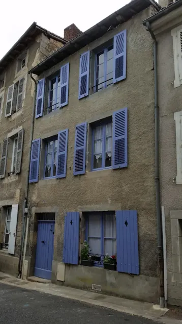 Maison de Lavande Newly renovated town house, to high standard with fab views. - Image 1