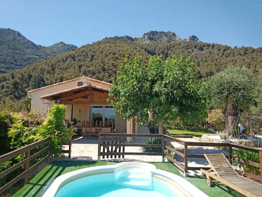 Villa Sans vis à Vie, vue Mer, Piscine Privative et Salle de Sport - Image 1