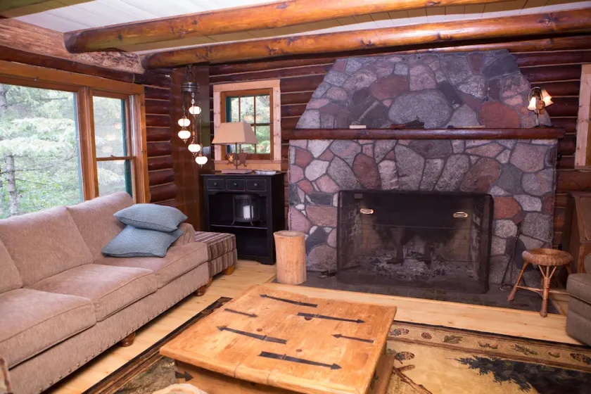 Build a fire, listen to trees/stream - Owner in the lodging industry for 30 yrs - Image 1