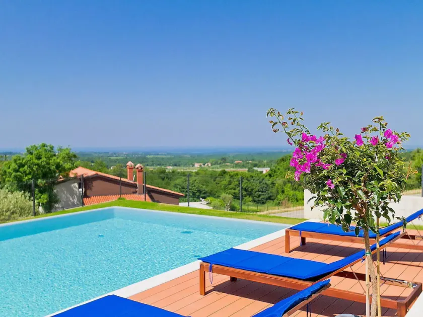 Villa with a wonderful view... - Image 1
