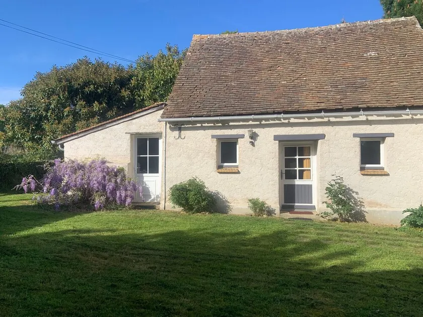 Charming Gîte near Le Mans - Peaceful, Independent with Private Parking, Fully Equipped, High-Speed WiFi - Image 1