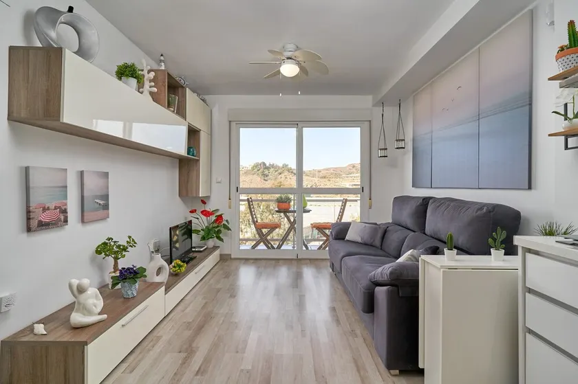 Appartement de vacances \"Abierto Al Mar\" avec vue sur la mer, piscine partagée et Wi-Fi. - Image 1