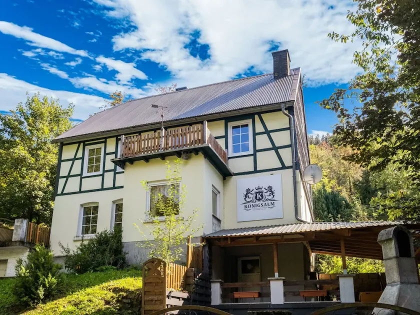 Pretty Holiday Home in Willingen near Forest - Image 1