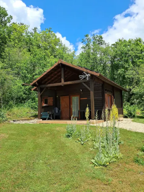 Bourgogne, sommerhus i en træhytte nær Vézelay. - Image 1