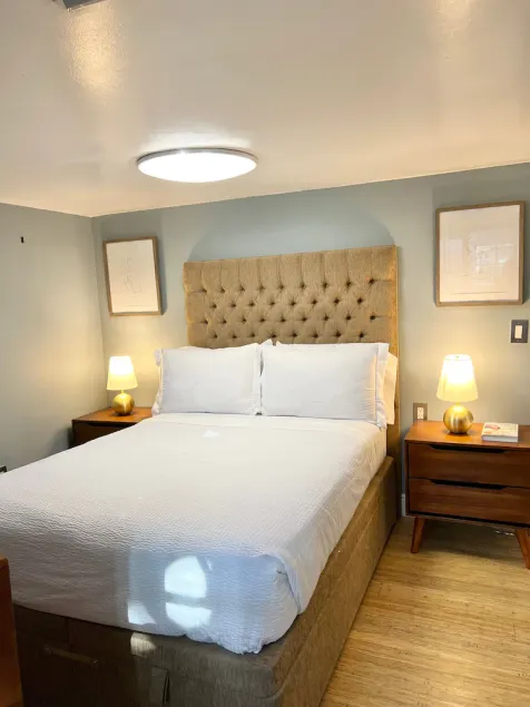 Miami Beach HomeStay - Image 1