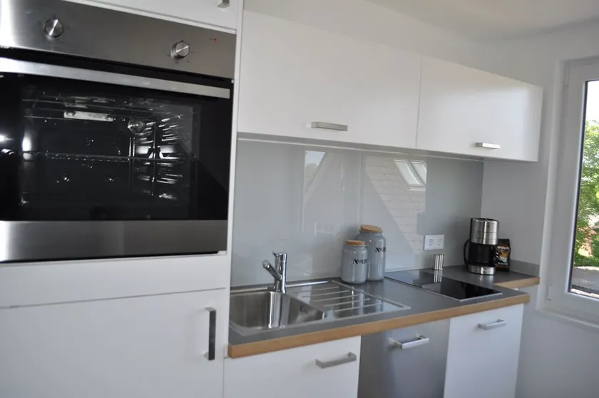 Cool, high-quality apartment on the Elbe, close to the city - Image 1