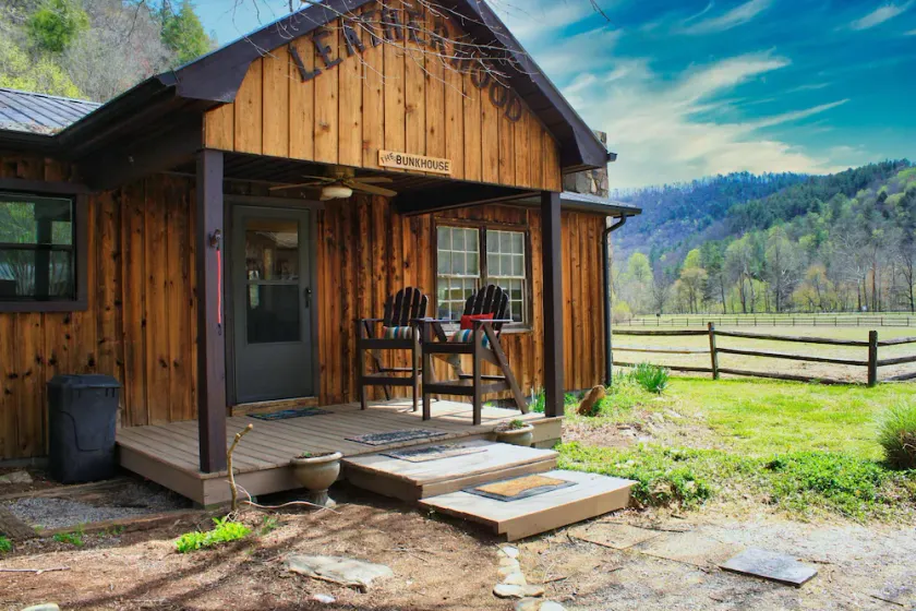 The Bunk House: 3 BR / 2 BA hest venlige $$ i Ferguson, 6 sovepladser - Image 1