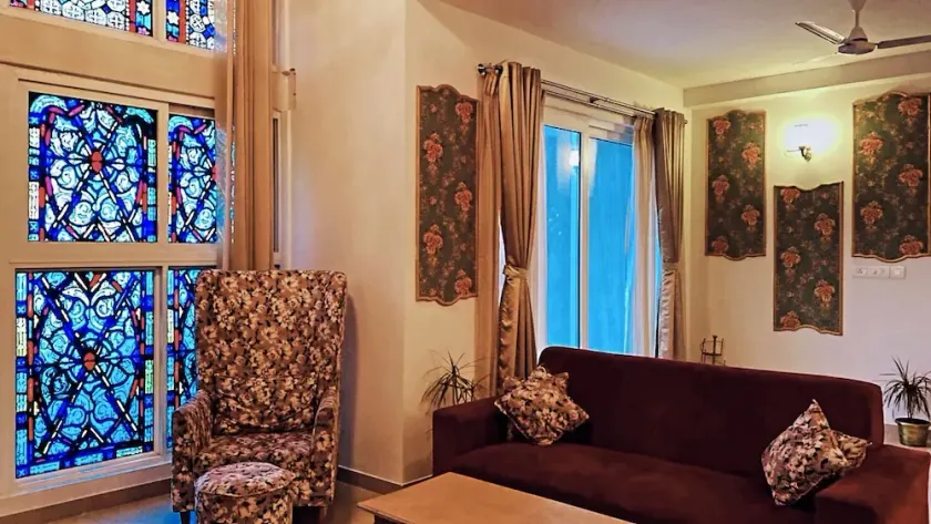 PÂRISIÂN Themed Duplex PENTHOUSE on the 31st Floor - Image 1