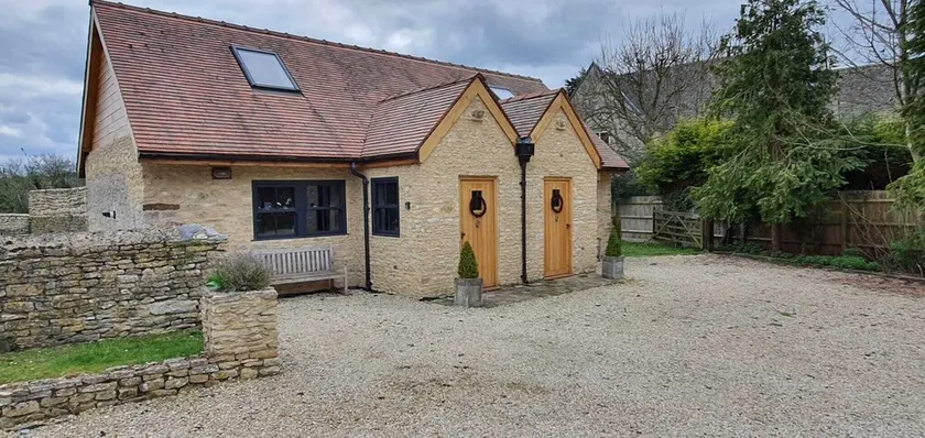 Beautiful self contained Cotswold style cottage 15 mins Central Oxford - Image 1