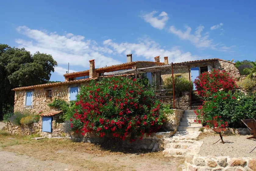 Maison en Provence, proche du lac de Sainte Croix du verdon - Image 1
