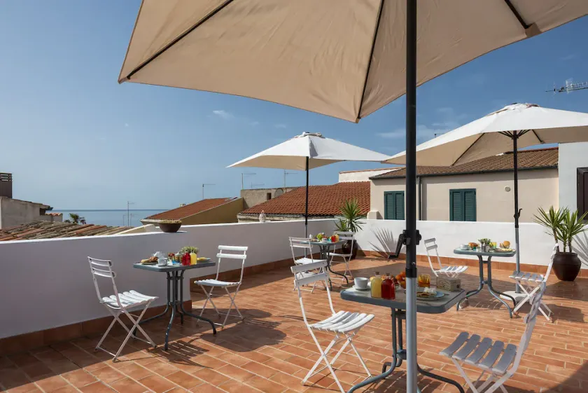 Alguer Guest House - Image 1