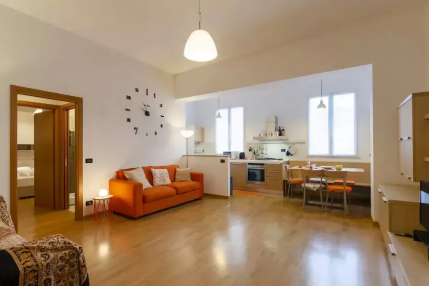JOIVY Elegant Flat near Seaside - Image 1