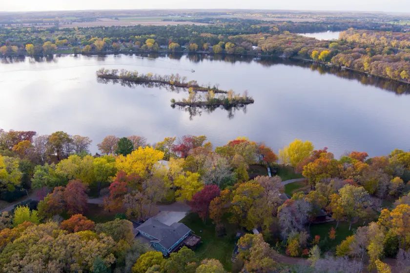 Mississippi Waterfront Beach home-Sauk Rapids, MN - Image 1