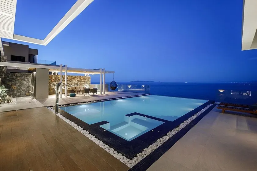 Brand new 6 bedroom villa with a heated pool - Image 1