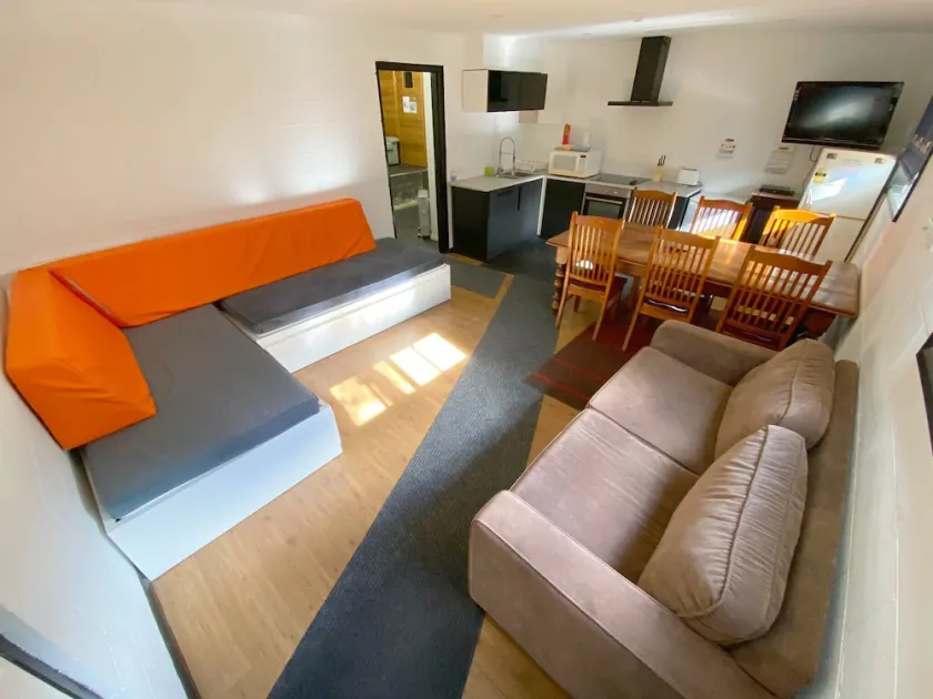 The Granny Flat Thredbo - Image 1