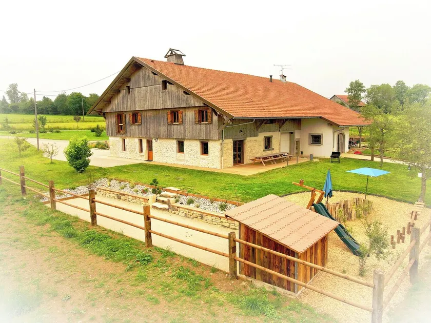 Welcome to Au Grand Coeur Chaux 5-star gîte - Image 1