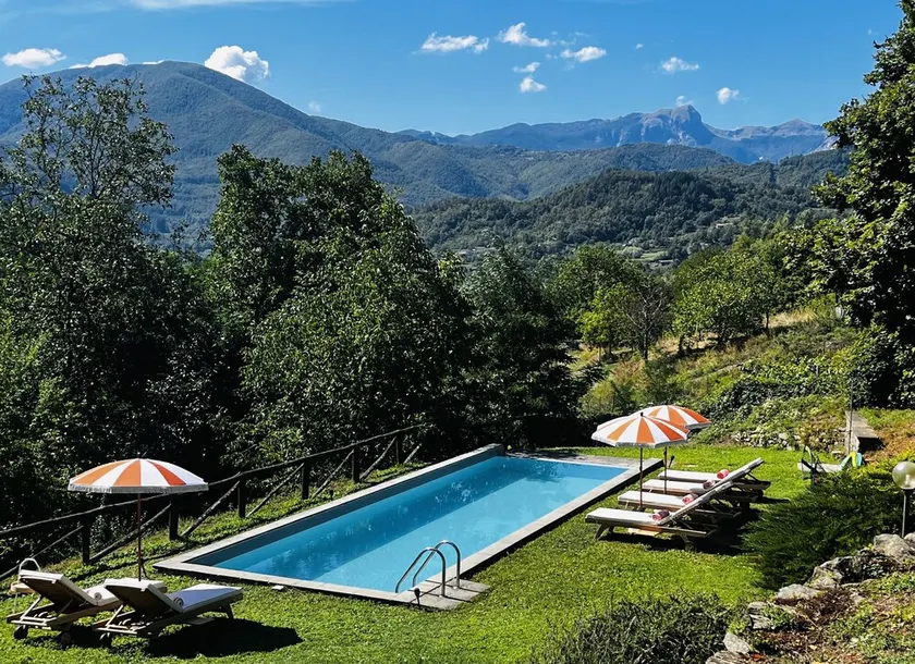 Beautifully converted watermill with private pool and own waterfall! - Image 1