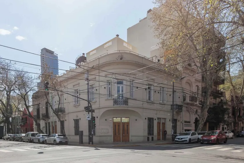 MOT + „ Villa “ Thames – Luxuriöses Haus mit 12 Schlafzimmern in Palermo Soho - Image 1