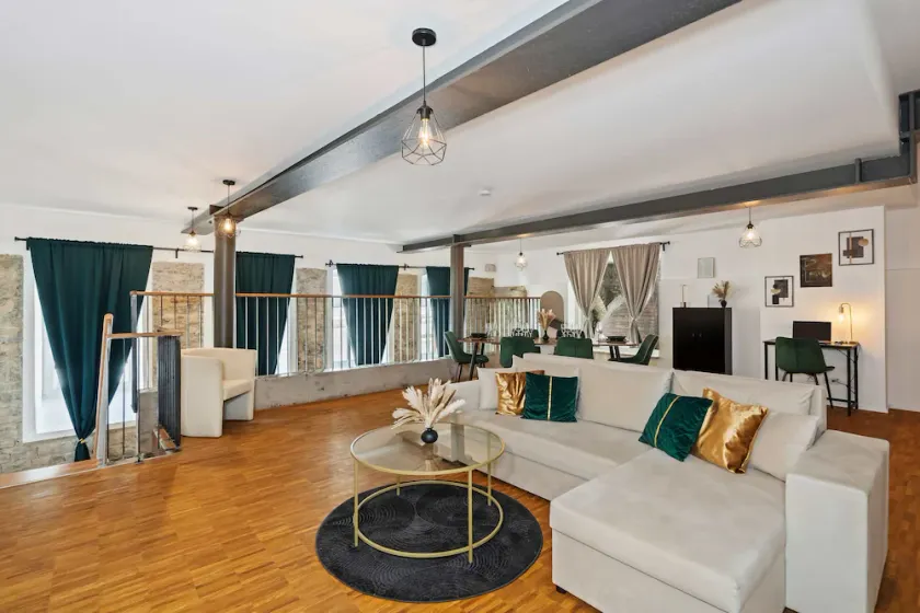flair Alte Brauerei I Altstadt I Parkplatz I Kaffee I Highspeed WLAN I Xbox I Disney plus - Image 1