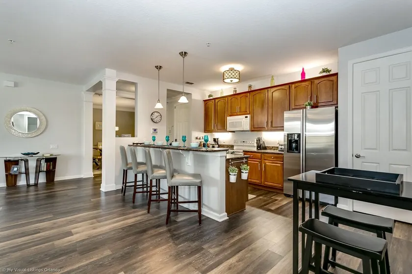Nouveau condo de luxe moderne conçu avec goût à Vista Cay - Image 1